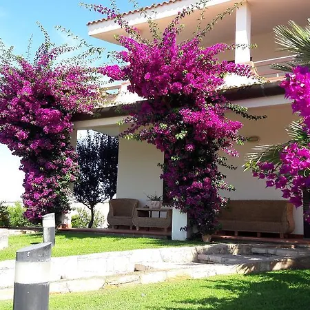 Le Schiavelle Bed & Breakfast Surbo